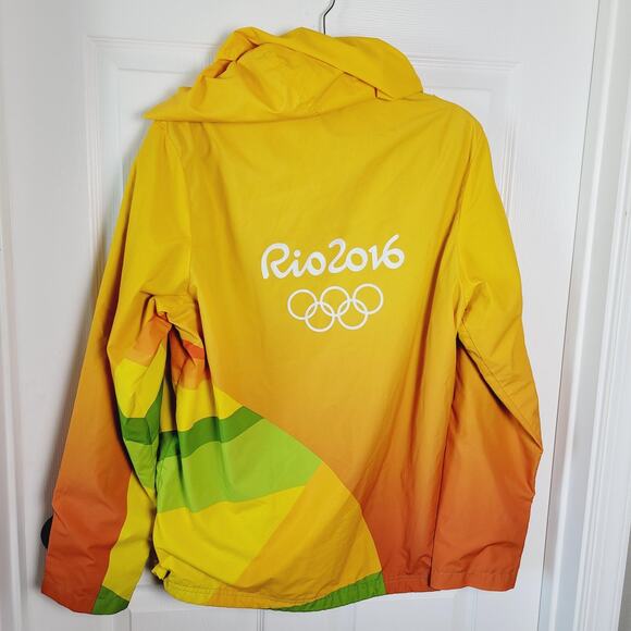Rio 2016 Olympics Jacket Mens Medium Volunteer Hooded Windbreaker Zip Yellow 360 - Picture 6 of 16